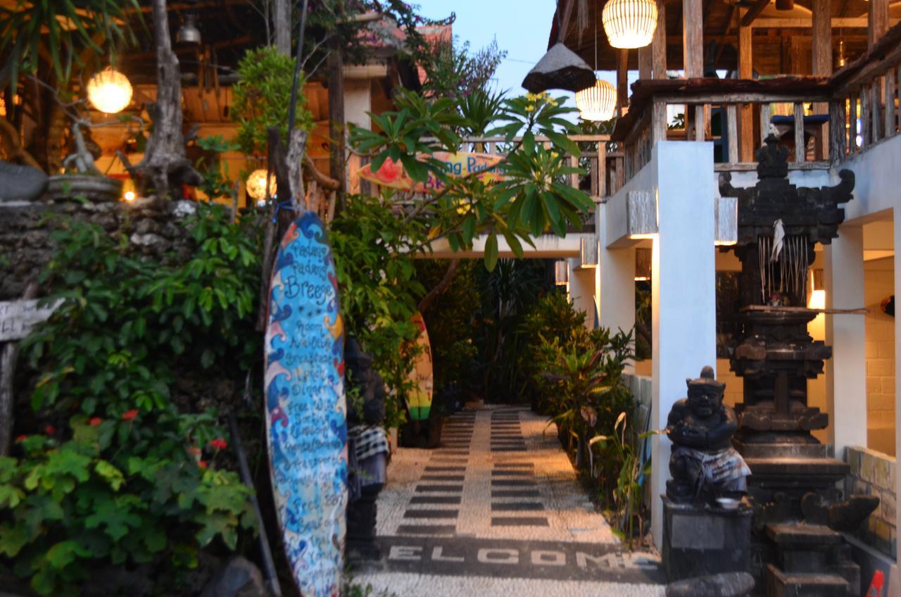 Отель Padang Padang Breeze Улувату Экстерьер фото